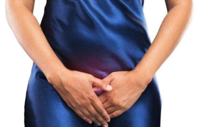 Nhiễm khuẩn âm đạo do vi khuẩn Gardnerella vaginalis gây ra, xảy ra do thay đổi ở hệ sinh thái âm đạo. Khi bị nhiễm khuẩn âm đạo, Lactobacillus spp, sinh vật chiếm đa số trong âm đạo khỏe mạnh bị thay thế bởi các vi khuẩn có hại, gây mất cân bằng môi trường âm đạo.