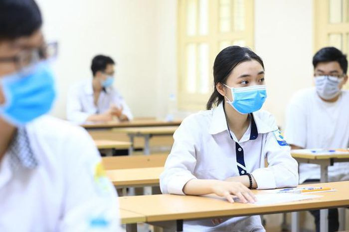 Nhiều hạn chế, thiếu sót trong Kỳ thi chọn học sinh giỏi cấp quốc gia tại TPHCM: Thanh tra Bộ GD&ĐT đã có kết luận kiểm tra công tác coi thi Kỳ thi chọn học sinh giỏi cấp quốc gia THPT năm 2021- 2022 tại Hội đồng coi thi Thành phố Hồ Chí Minh. Kết luận bên cạnh nêu rõ ưu điểm đã chỉ ra hàng loạt hạn chế, thiếu sót trong công tác coi thi Kỳ thi chọn HSG cấp quốc gia THPT năm học 2021- 2022 tại Hội đồng coi thi Thành phố Hồ Chí Minh. (Nguồn: GD&TĐ)