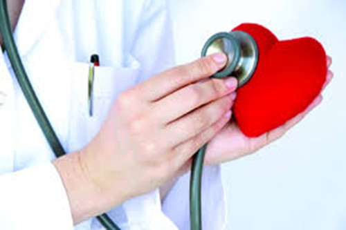 Những người có thân hình khỏe mạnh sẽ có mạch nghỉ thấp hơn vì cơ tim của họ hoạt động tốt hơn. Nhưng nếu bạn không tập thể dục thường xuyên mà vẫn thấy nhịp tim chậm hơn bình thường, hãy đến gặp bác sĩ vì đó là dấu hiệu bạn đang mắc các bệnh về tim.