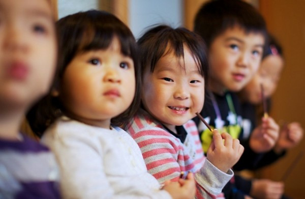 Để ý đến nhu cầu của bản thân. Việc chăm sóc, nuôi dạy con khiến cho các bà mẹ bận rộn không có thời gian cho bản thân mình. Điều đó khiến cho bản thân các mẹ cạn kiệt năng lượng để có thể chăm sóc cho gia đình tốt hơn.