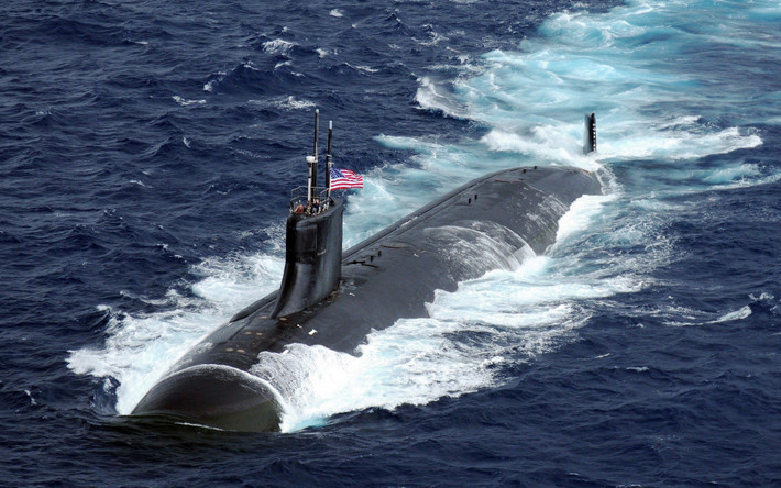 Lớp Seawolf được trang bị 50 ngư lôi và tên lửa, hỏa lực của nó đủ để đánh chìm tàu hộ tống hoặc nhóm tác chiến tàu sân bay của Hải quân Trung Quốc hiện nay. Seawolf cũng được coi là tàu ngầm hạt nhân chạy êm nhất trên thế giới.