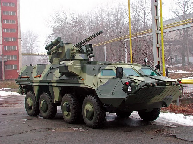 Ngành công nghiệp quốc phòng nội địa của Ukraine rất phức tạp và đang phát triển. Ukroboronprom, tập đoàn quốc phòng thuộc sở hữu nhà nước đang sản xuất các loại xe chiến đấu bọc thép hiện đại được thiết kế trong nước như BTR-3 và BTR-4 cho Quân đội Ukraine.