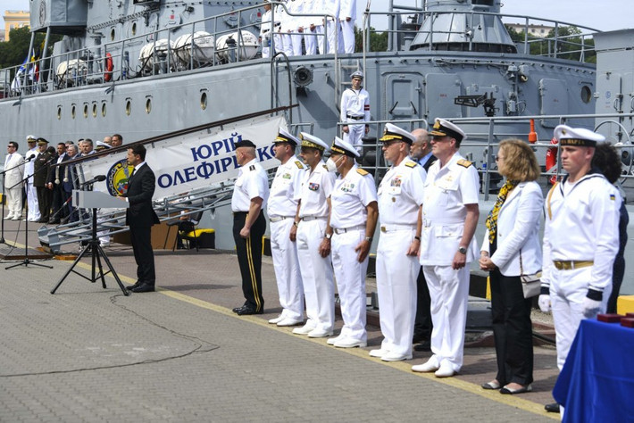 Các tàu hộ tống của Thổ Nhĩ Kỳ hoàn toàn không phải là thứ duy nhất mà hải quân Ukraine sẽ bổ sung vào đội tàu của mình. Theo tính toán của nhà phân tích quân sự Ukraine Yuri Butusov, trong suốt năm 2020, Ukraine đã tích cực ký kết các hợp đồng và thỏa thuận mua và đóng tàu quân sự.