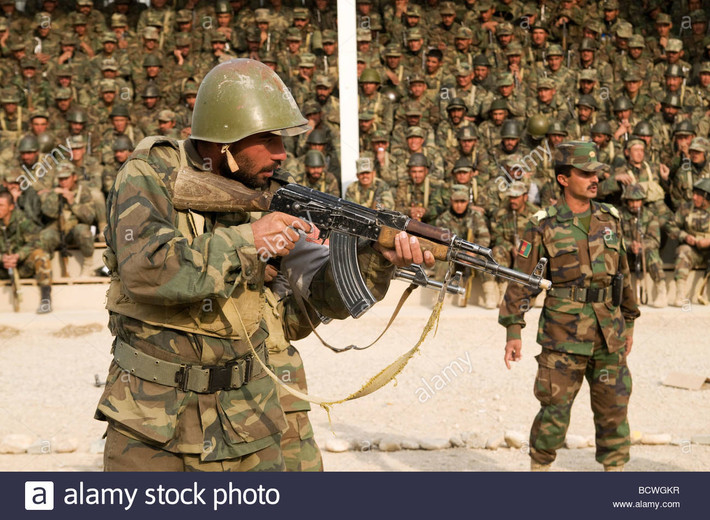 Trước khi có hòa bình, chiến tranh là điều cần thiết, bởi nếu không có chiến tranh thì Taliban sẽ không có động lực ngừng chiến; nhưng phương Tây đã không mang lại chiến thắng ở Afghanistan. Câu hỏi bây giờ là tình hình tương lai ở Afghanistan sẽ phát triển như thế nào, sau khi phương Tây rời đi? Nguồn ảnh: Pinterest.