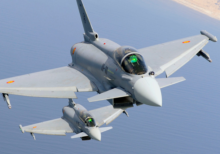 Vào năm 2018, Airbus được cho là đã chào bán những chiếc máy bay Eurofighter cho Ấn Độ với giá lên tới 138 triệu euro/chiếc, đắt hơn những gì Ấn Độ trả cho Rafale.