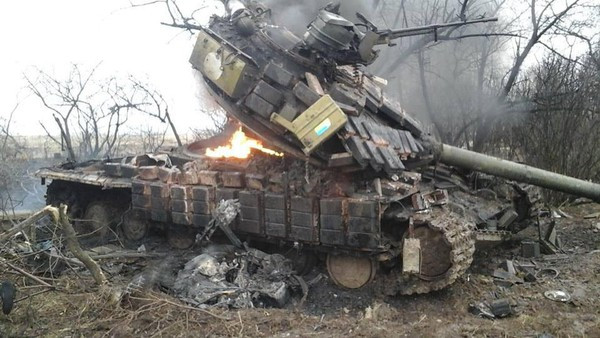 Với việc sở hữu vài trăm xe tăng T-64 của Ukraine, nhưng số lượng này được coi là không đủ để phòng thủ và một số ít T-80 đang được cất giữ, Ukraine có thể tìm đến xe tăng nước ngoài, thay vì tiếp tục sản xuất và nâng cấp T-84 để chống lại lực lượng xe tăng hùng mạnh của Nga.