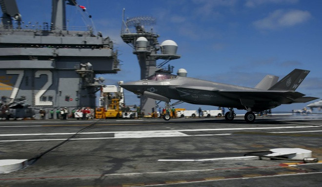 Ngoài các tàu sân bay mới của Nhật Bản và Anh có thể tương thích với F-35B của Mỹ, Italia cũng đang tân trang tàu tấn công đổ bộ và đóng mới tàu tấn công đổ bộ. Hàn Quốc đang hợp tác với Vương quốc Anh để đóng một tàu sân bay hạng nhẹ.