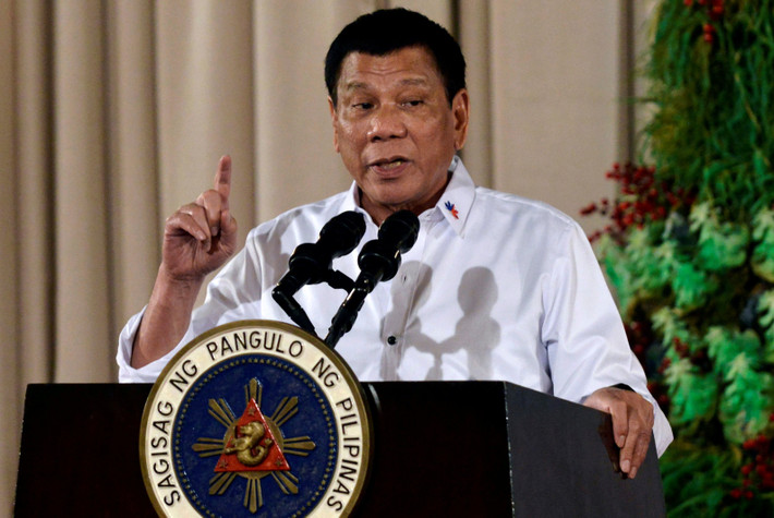 Phần lớn các nhà phân tích hàng hải đều cảm thấy khó lý giải tại sao tổng thống Philippin Rodrigo Duterte, lại thiên về lực lượng cảnh sát biển hơn so với lực lượng hải quân về mặt tăng quân số, và thậm chí cả trong mua sắm những phương tiện mặt nước khác.
