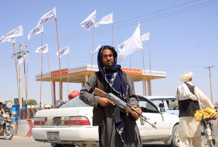 Một số thủ lĩnh của Taliban tại nhiều địa phương đã than thở rằng, việc giành lại quyền kiểm soát chính quyền bằng các biện pháp quân sự đã rất khó khăn, nhưng làm thế nào để tiến hành quản lý hiệu quả đất nước lại càng khó hơn.