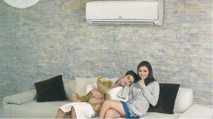 Tăng độ ẩm cho phòng cũng là cách thiết yếu nhất, hiệu quả nhất để khắc phục tình trạng nằm điều hòa bị nghẹt mũi bởi độ ẩm được tăng cường sẽ giúp mũi và họng được làm dịu hơn. Ảnh: bizweb.