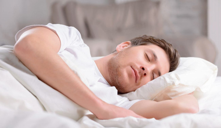 Tất cả mọi người đều mơ, nhưng có đến 60% người không nhớ bất cứ thứ gì về những giấc mơ của mình cả. Ảnh: truththeory.