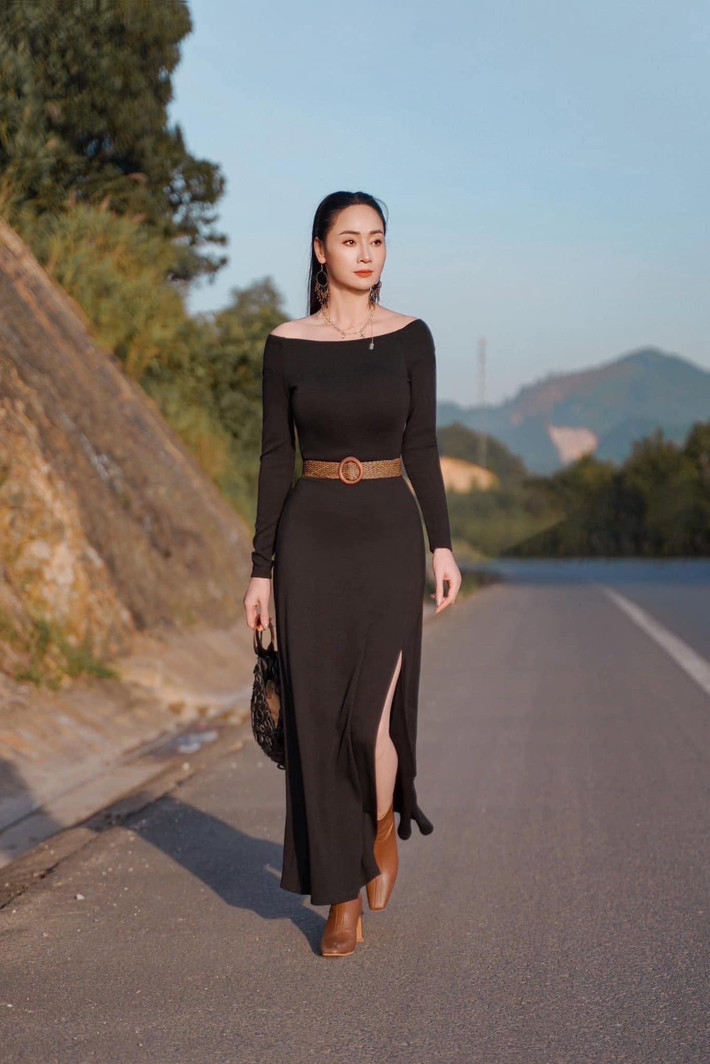 Vóc dáng thanh mảnh của NSƯT Quách Thu Phương. Ảnh: FB Quách Thu Phương