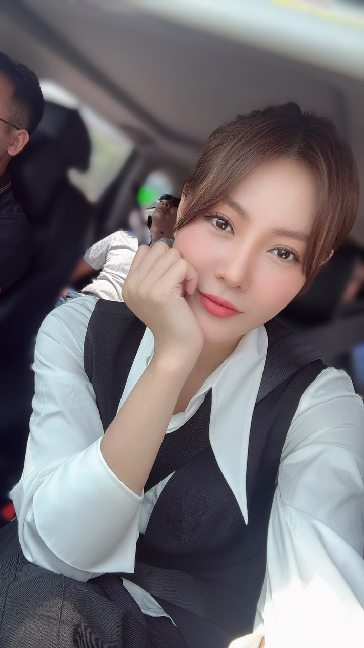 Sau chuỗi ngày đi công tác, diễn viên Thanh Hương hào hứng vì được trở về nhà. Ảnh: FB Nguyen Thanh Huong