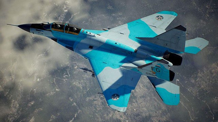 MiG-35 có khả năng thực hiện nhiệm vụ không chỉ tiêu diệt mục tiêu trên không vào bất kỳ thời điểm nào trong ngày và trong mọi điều kiện thời tiết mà còn có thể tấn công mục tiêu trên mặt đất và trên mặt nước, cả cố định và di chuyển.