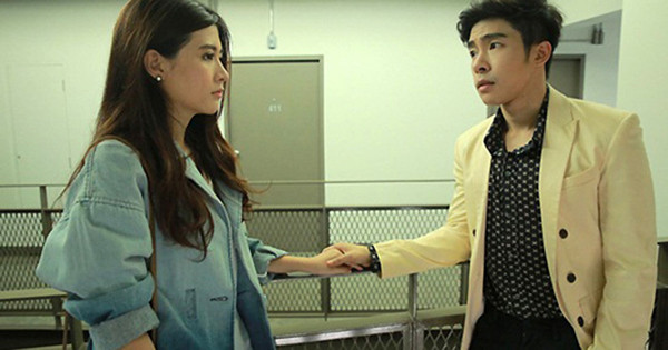 Thờ ơ với công việc của bạn gái: Đàn ông thực sự yêu bạn gái sẽ quan tâm đến cuộc sống của cô ấy thay vì chỉ chú ý đến ngoại hình hay hào nhoáng bên ngoài. Để hiểu hơn về bạn gái, ngay cả khi bạn không nói anh ấy cũng sẽ hỏi để thỏa mãn nhu cầu tìm hiểu.