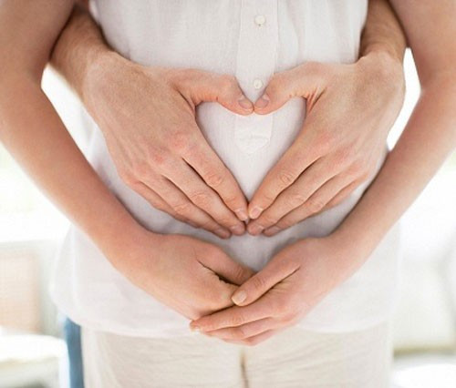 Tốt nhất cho người dưới 35 tuổi: Vì ở độ tuổi này, trứng của bạn còn khỏe mạnh, dễ dàng thụ tinh khi rã đông. Chỉ cần tiêm với 1 tinh trùng đã có thể thành công và tạo được một phôi để cấy lại vào tử cung.