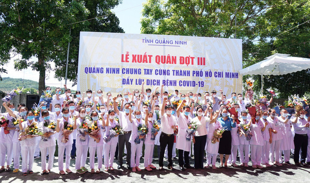 Trước tình hình diễn biến phức tạp của dịch COVID-19 tại TP. Hồ Chí Minh, sáng ngày (12/7) tỉnh Quảng Ninh tổ chức lễ xuất quân đợt 3 đưa 70 cán bộ, y, bác sĩ cùng trang thiết bị lên đường hỗ trợ địa phương chống dịch.