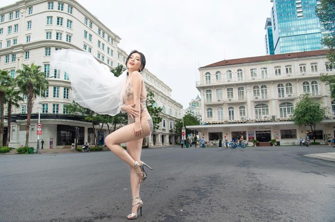 Dù không bị xử lý cho hành động của mình nhưng sự việc cũng khiến hình ảnh của Sĩ Thanh bị ảnh hưởng. Nữ ca sĩ cũng cho biết sự cố đã qua như một bài học cho cô và ê-kíp là phải cẩn trọng hơn trước mỗi hình ảnh gửi đến công chúng.