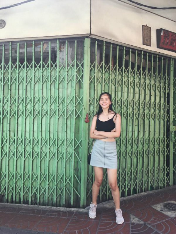 Nụ cười tươi là "thương hiệu" của cô gái 18 tuổi này. Ảnh: FBNV.