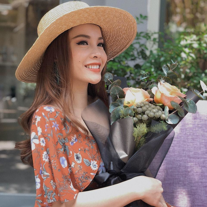 Là một nữ ca sĩ đa tài khi dấn thân vào nhiều lĩnh vực khác nhau như diễn viên, MV nhưng 2 năm trở lại đây, Yến Trang dường như "biến mất" khỏi showbiz.
