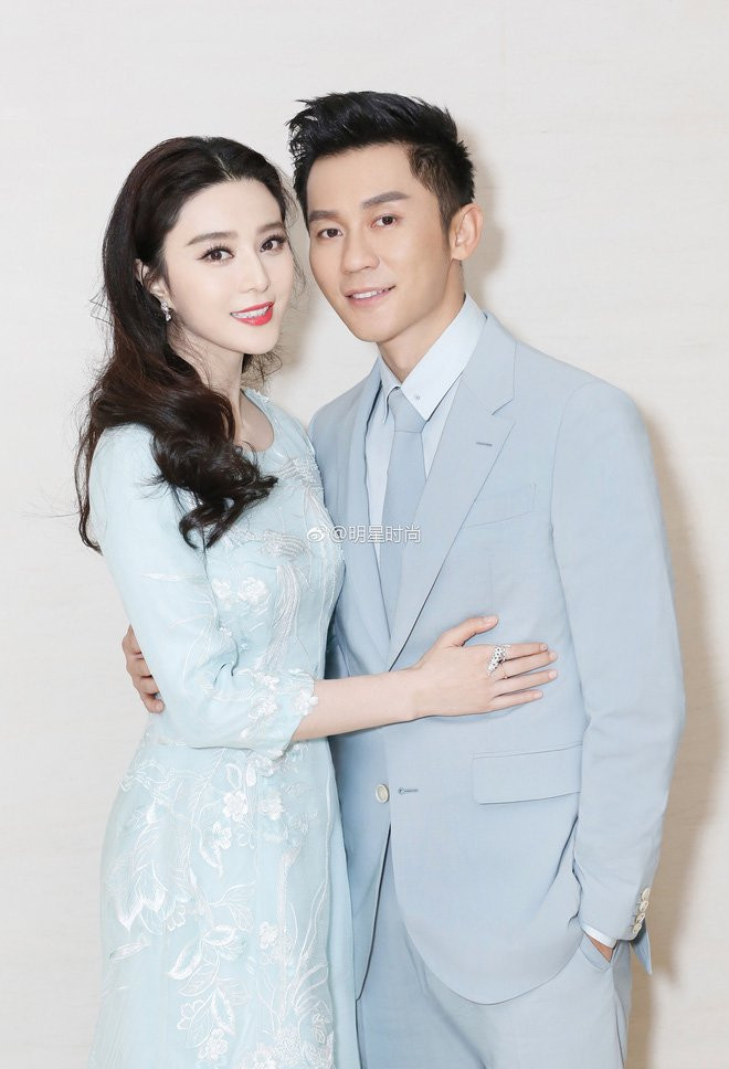 Ngày 27/6, Phạm Băng Băng chính thức xác nhận đã chia tay với Lý Thần sau 2 năm đính hôn. Thời điểm thông tin Phạm Băng Băng - Lý Thần chia tay được đăng tải, "nữ hoàng showbiz Trung Quốc" vẫn không tránh khỏi những thị phi. Ảnh: Weibo.