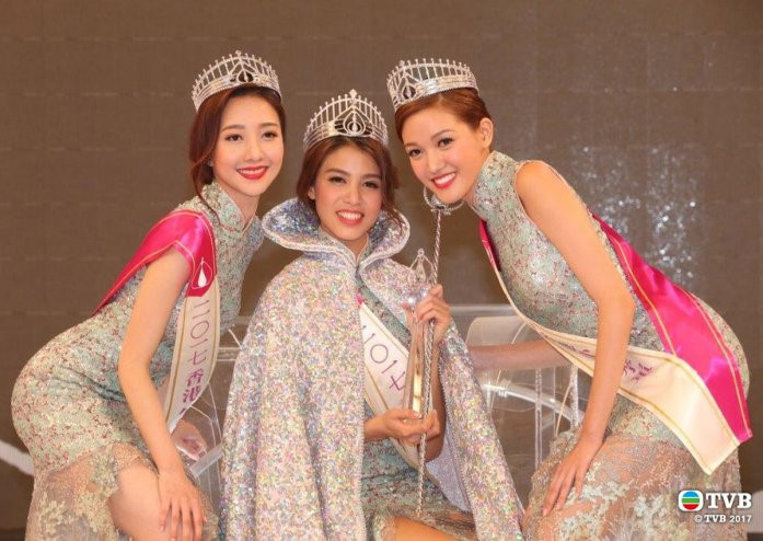Gương mặt xương xẩu, làn da đen xạm, đặc biệt là hàm răng hô còn khiến mỹ nhân họ Lôi bị dân mạng chế ảnh, đem cô ra so sánh với cầu thủ bóng đá Ronaldinho. Ảnh: TVB.