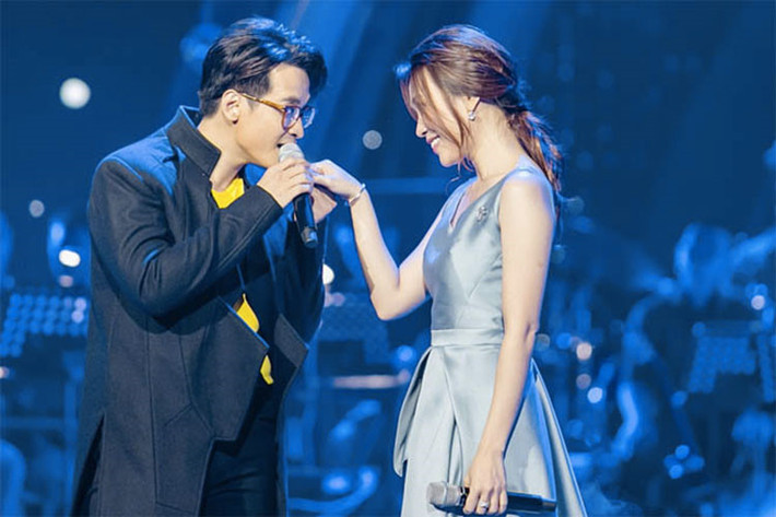 Họa mi tóc nâu cho biết, cô và Hà Anh Tuấn chỉ là bạn bè. Thậm chí, cô còn từng nhấn mạnh ngay trên sân khấu: "Không phải là yêu nha". Ảnh: Danviet.