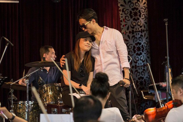 Khán giả sẽ lại có cơ hội được nghe "cặp tình nhân trong âm nhạc" này hòa chung giọng hát trong đêm Đại nhạc hội Son 3, diễn ra cuối tháng 3 tới đây tại Hà Nội. Ảnh: FBNV.