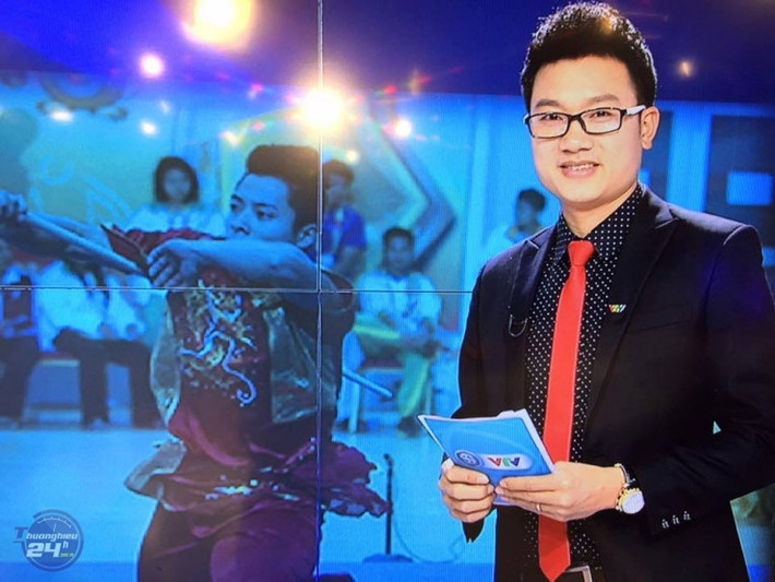 Sự việc khiến nam MC bị chỉ trích gay gắt. Thời điểm đó, anh cũng bị tạm dừng lên sóng và sản xuất các chương trình VTV để chờ kết quả điều tra.