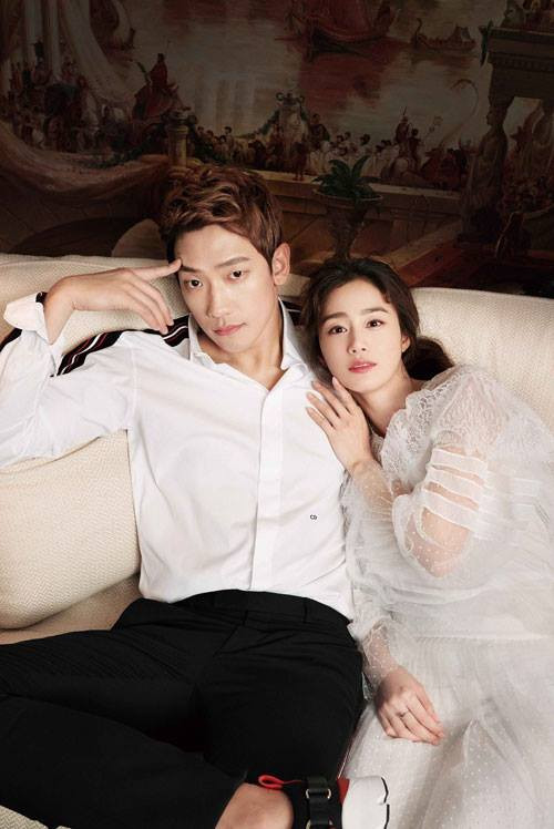 “Chúng tôi xin chân thành cảm ơn những người luôn dành tình cảm cho Kim Tae Hee và dõi theo cô ấy. Chúng tôi sẽ rất biết ơn những lời chúc phúc của mọi người”, công ty cho biết thêm. Ảnh: Harper's Bazaar