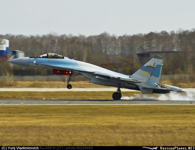 Trước đó, từ khi hợp đồng Su-35 Nga – Trung còn đang trong giai đoạn đàm phán, đã có nhiều nguồn tin rộ lên rằng việc Bắc Kinh mua Su-35 còn là nhằm mục đích khai phá các công nghệ mới gồm radar, động cơ, vũ khí để tiếp tục cải tiến nâng cấp dàn máy bay sao chép của nước này. Nguồn ảnh: Russia Planes