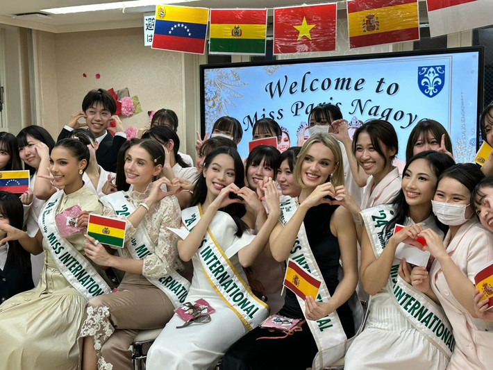 Hoa hậu Thanh Thủy giao lưu với các sinh viên tại thành phố Nagoya sau khi đăng quang Miss International 2024 tại Nhật Bản. Ảnh: FB Huỳnh Thị Thanh Thủy