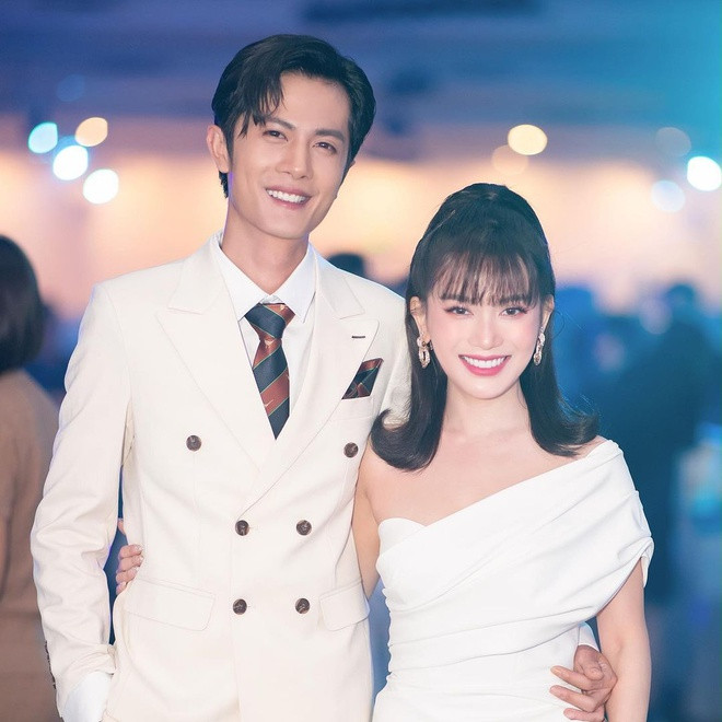 Việc Sĩ Thanh và Huỳnh Phương xác nhận chia tay khiến nhiều người không khỏi tiếc nuối. Đây từng là cặp đôi đã vượt qua khá nhiều sự bàn tán của dư luận để quyết định công khai mối quan hệ. Ảnh: Vietnamnet