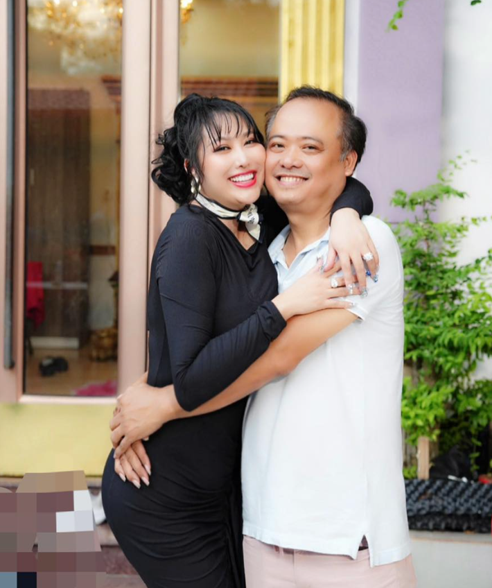 Trước đó, diễn viên Phi Thanh Vân chính thức công khai bạn trai vào tháng 11/2024, sau hai cuộc hôn nhân đổ vỡ. Ảnh: FB Phi Thanh Vân