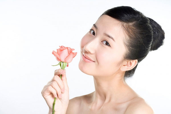 Đối với những người có mùi cơ thể nặng mà không khéo chọn thực phẩm sẽ khiến mùi càng nồng nặc hơn. Khi đó, bạn phải khéo léo tránh xa thực phẩm gây mùi và thay thế những thực phẩm tỏa mùi hương cơ thể sau đây.
