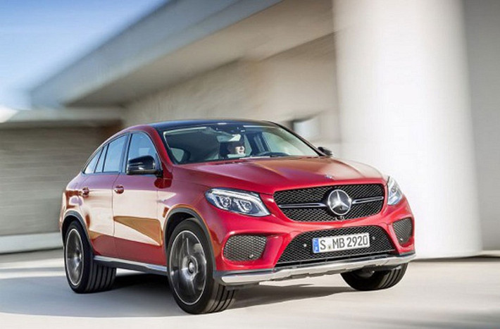2. Mercedes-Benz GLE Coupe: Đây sẽ là câu trả lời đáp trả cho BMW. GLE Coupe dự kiến sẽ sử dụng động cơ xăng V6 3.0L, hộp số tự động 9 tốc độ và một hệ dẫn động 4 bánh 4Matic tiêu chuẩn...