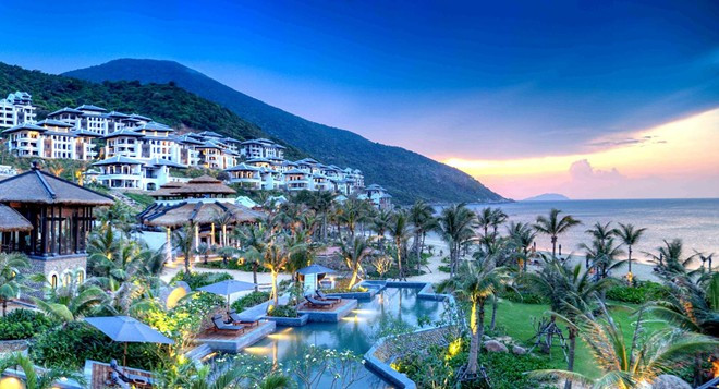 Việt Nam có nhiều resort, khách sạn sang trọng được du khách quốc tế yêu thích, trong đó phải kể đến InterContinental Danang Sun Peninsulaa tại Đà Nẵng với giải thưởng danh giá "Khu nghỉ dưỡng sang trọng hàng đầu thế giới" do World Travel Awards trao tặng. Ảnh: Ihg.