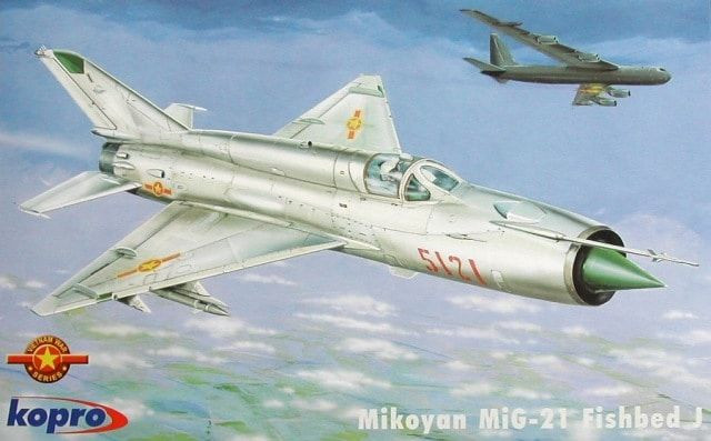 Chiếc máy bay gắn liền với chiến công của Anh hùng, phi công Phạm Tuân vào đêm 27/12/1972, bắn rơi chiếc B-52 đầu tiên của Mỹ bằng máy bay MiG. Tháng 10/2012, chiếc máy bay MiG-21 số hiệu 5121 đã được Thủ tướng Chính phủ công nhận là bảo vật quốc gia.