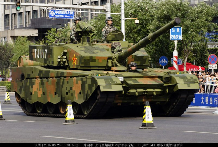 Type 99A cũng được tranh bị hệ thống bảo dưỡng kỹ thuật số, tương tự như các hệ thống gần đây đã bắt đầu được lắp đặt trên các thế hệ xe tăng mới nhất của phương Tây; đồng thời có tầm hoạt động và hiệu suất nhiên liệu tốt hơn nhiều, so với hầu hết các đối thủ phương Tây hoặc Nga.