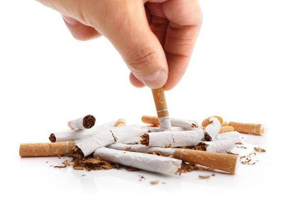 1. Thuốc lá chứa hạt thơm. Thị trường thuốc lá đa dạng, có nhiều loại để người hút lựa chọn. Thời gian gần đây, thuốc lá chứa hạt thơm được các bạn trẻ yêu thích. Theo đó, hạt thơm sẽ được đóng gói theo từng hộp. Khi hút, những hạt thơm này sẽ được gắn vào đầu lọc. (Ảnh: Aboluowang)