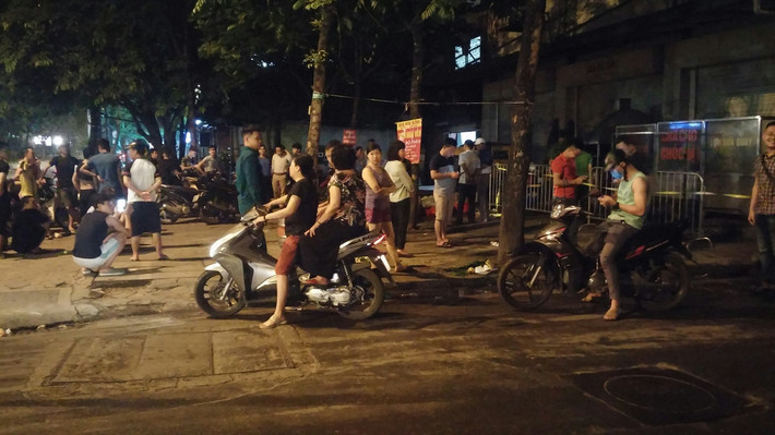 Nhiều người dân lo ngại về công tác PCCC của quán bia hơi Hải Xồm.