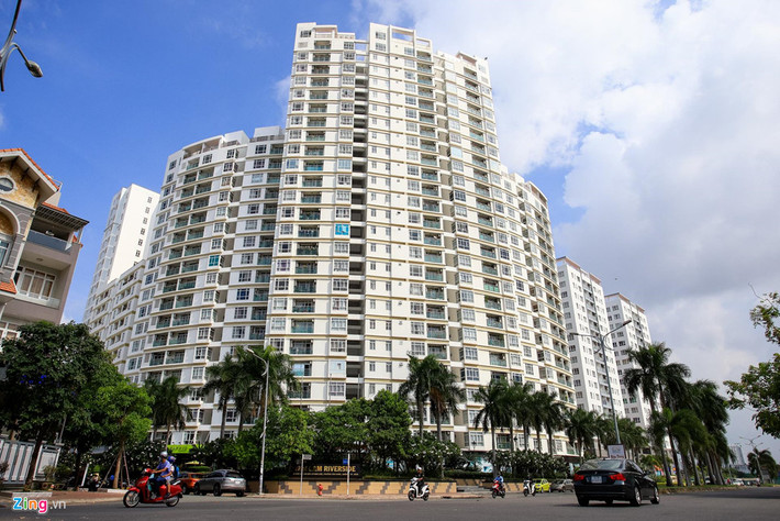 Hay loạt chung cư của Hoàng Anh Gia Lai, Quốc Cường Gia Lai, cũng như đại gia mới nổi đất bắc vừa nam tiến, Sunshine và đại gia ngoại Lotte với dự án GS Xi Metro City...