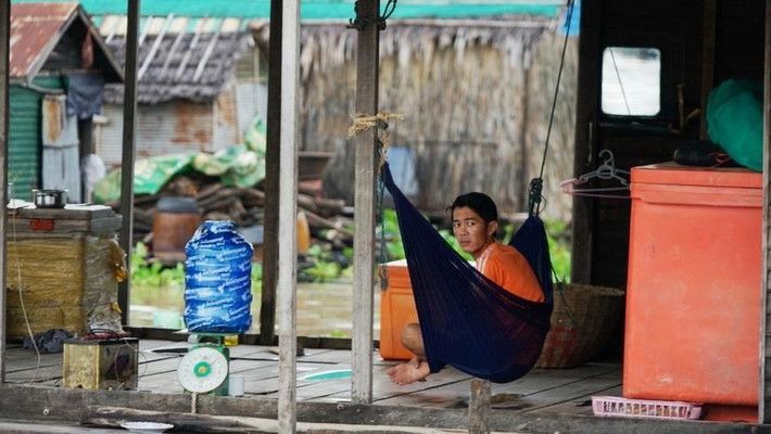 Tỉnh hội Khmer - Việt Nam ở Kampong Chhnang nỗ lực vận động bà con khắc phục và cải thiện đời sống sinh hoạt, chuyển đổi nghề nghiệp theo tình hình thực tế.