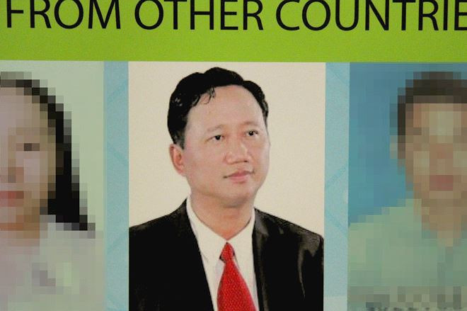 Trịnh Xuân Thanh có liên quan đến bê bối tại Tổng công ty Cổ phần xây lắp Dầu khí Việt Nam - nơi Thanh từng làm Chủ tịch HĐQT. Ngày 16/9/2016, Thanh bỏ trốn. Ngay sau đó, Bộ Công an đã phát lệnh truy nã toàn quốc và truy nã quốc tế với Trịnh Xuân Thanh.