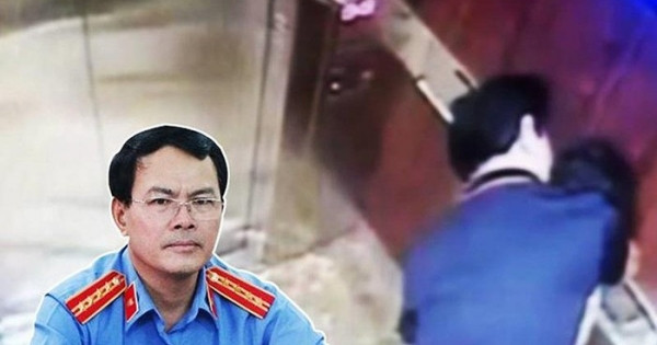 Tại cơ quan công an, ông Linh khai với điều tra viên và xác nhận ông chính là người trong clip và thừa nhận có hành vi ôm, hôn bé gái trong thang máy chung cư. Tuy nhiên, ông Linh phủ nhận là không có sàm sỡ hay dâm ô gì bé gái mà chỉ là "nựng" cháu bé vì thấy cháu dễ thương.