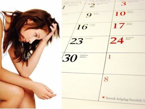 Nếu cảm thấy không thoải mái khi sử dụng cùng lúc 2 miếng băng vệ sinh như trên, bạn có thể dùng 2 chiếc quần lót có dán băng vệ sinh. Như vậy, vùng kín sẽ được bảo vệ gấp đôi, tránh trường hợp ngại ngùng.