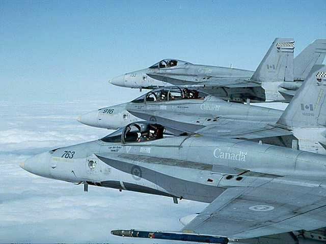 Khi nhắc tới lực lượng không quân tệ nhất thế giới phải kể đến Canada, Canada là một thành viên quan trọng và có vị thế trong Tổ chức Hiệp ước Bắc Đại Tây dương NATO. Tuy nhiên, so với phần còn lại của NATO, thì lực lượng không quân nước này được đánh giá khá là thấp, và chưa xứng tầm với vai trò của quốc gia này.