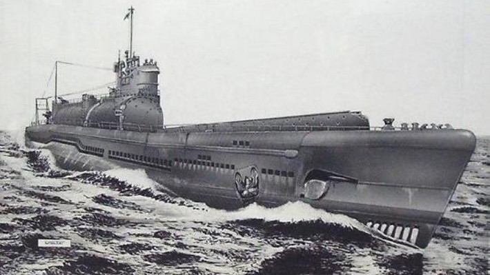 Nhưng trên thực tế, khả năng hoạt động của tàu ngầm U-boat của Đức không phải là tốt nhất. Tàu ngầm chiến đấu lớn nhất của Đức là lớp IXD, lượng choán nước dưới nước của nó chỉ 1.800 tấn, tức là chưa bằng 1/3 tàu ngầm lớp I-400 của Nhật Bản. Do đó, khi tàu ngầm lớp I-400 của Nhật Bản đến thăm Đức, người Đức sẽ ngạc nhiên gọi nó là “quái vật dưới biển”.