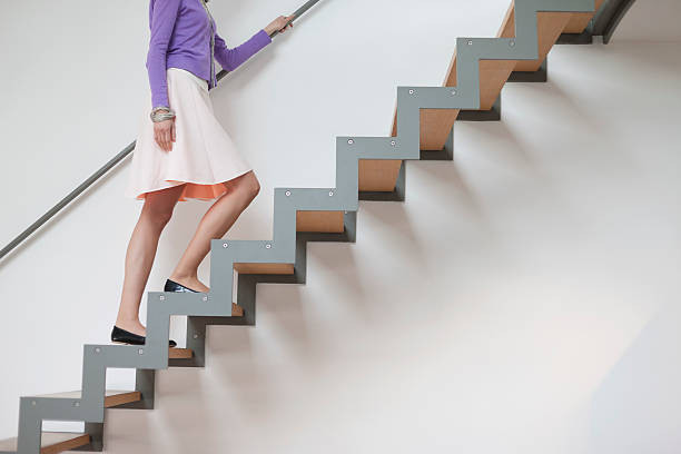 Bất cứ điều gì chúng ta làm trong cuộc sống đều hướng đến sự hạnh phúc và nếu leo cầu thang có thể mang lại cho chúng ta sự hạnh phúc, thì tại sao chúng ta lại bỏ qua cơ hội này? Ảnh: gettyimages.