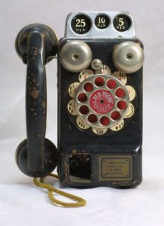 Điện thoại Payphone ra đời từ năm 1940 và rất được ưa chuộng trên khắp thế giới.
